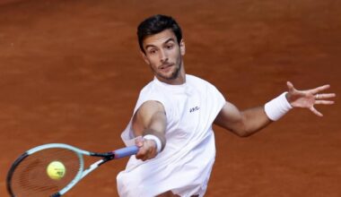 Madrid Open: Musetti batte Tsitsipas in due set, Berrettini si ritira contro Draper