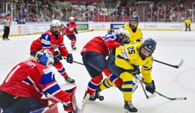 Hedqvist scores a hat trick for Sweden in 8-0 rout of Norway at women’s hockey worlds