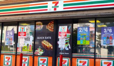 7-Eleven Parent Sees ‘Challenging’ Consumer Environment Ahead