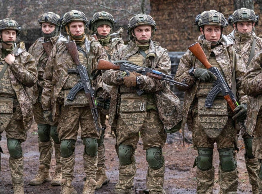 New recruits going through training with knifes, sapper work, and rifle training - from the 28th Separate Mechanized Brigade named after the Knights of the Winter Campaign - of the Ukrainian Army.