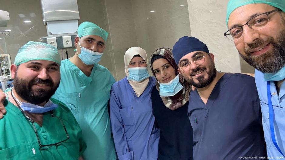 Syrian doctors leave Germany to work for free at home – DW – 04/15/2025