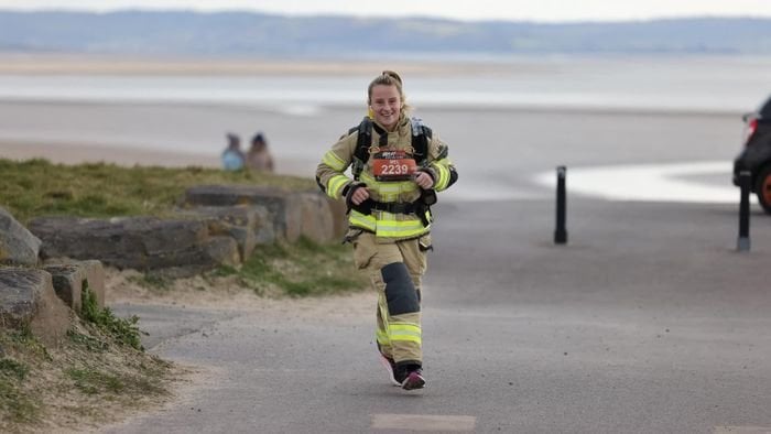 InYourArea: Pontyates firefighter completes Great Welsh Half Marathon in full kit
