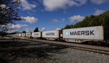 Denmark's Maersk buys Panama Canal Railway Company