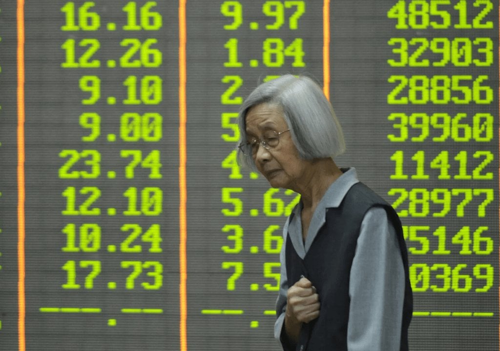 Trump’s Trade War Escalates, China Holds Its Ground