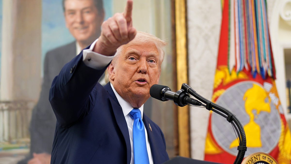 Why Trump's executive orders on law firms are causing alarm