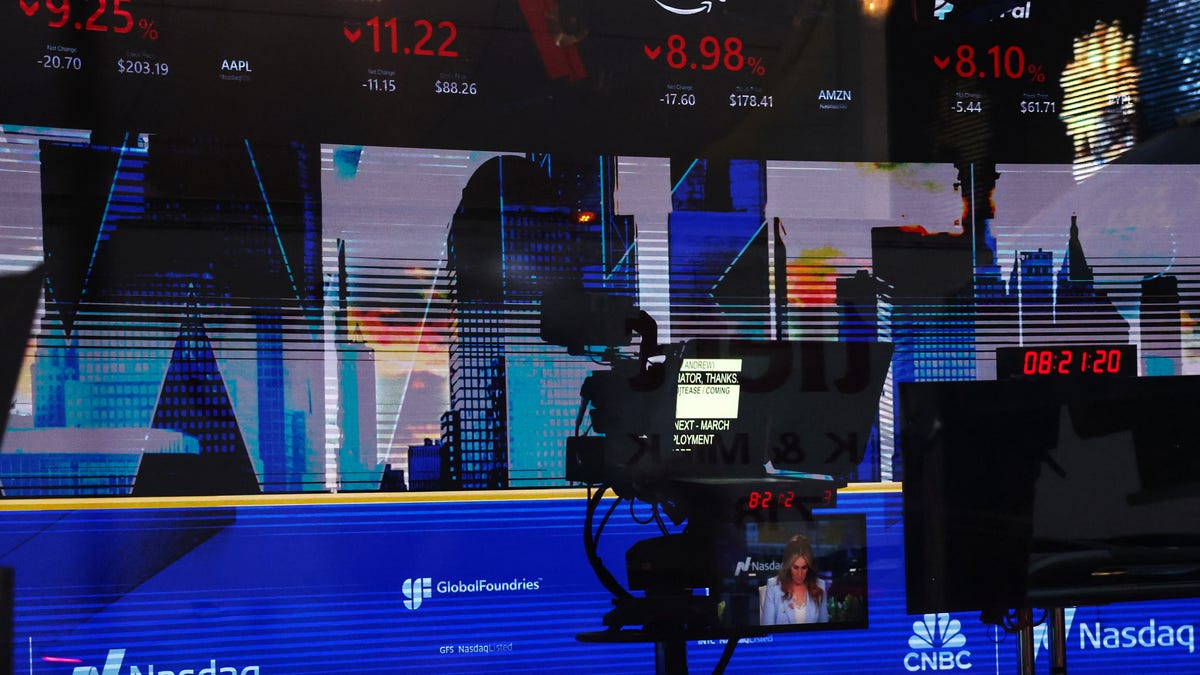 When tariffs sank the stock market, did investors panic and sell?