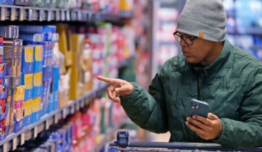 Tariffs make consumers take a wait-and-see spending approach