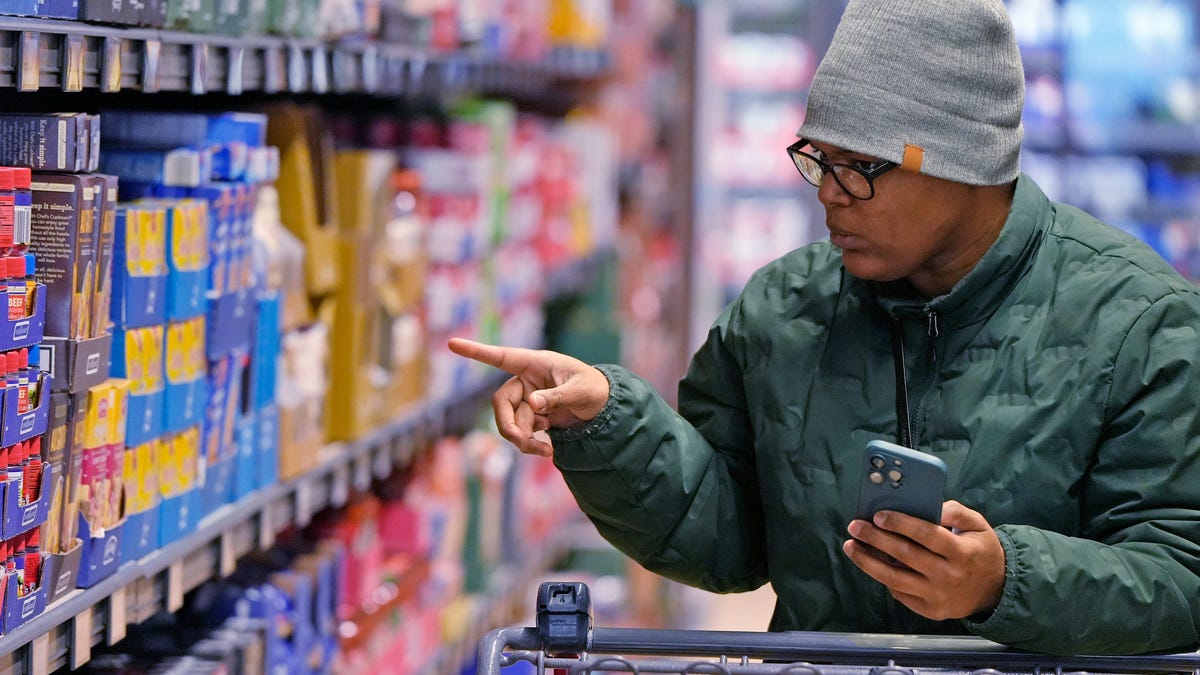 Tariffs make consumers take a wait-and-see spending approach