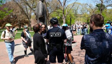 Trump administration reverses termination of student visas