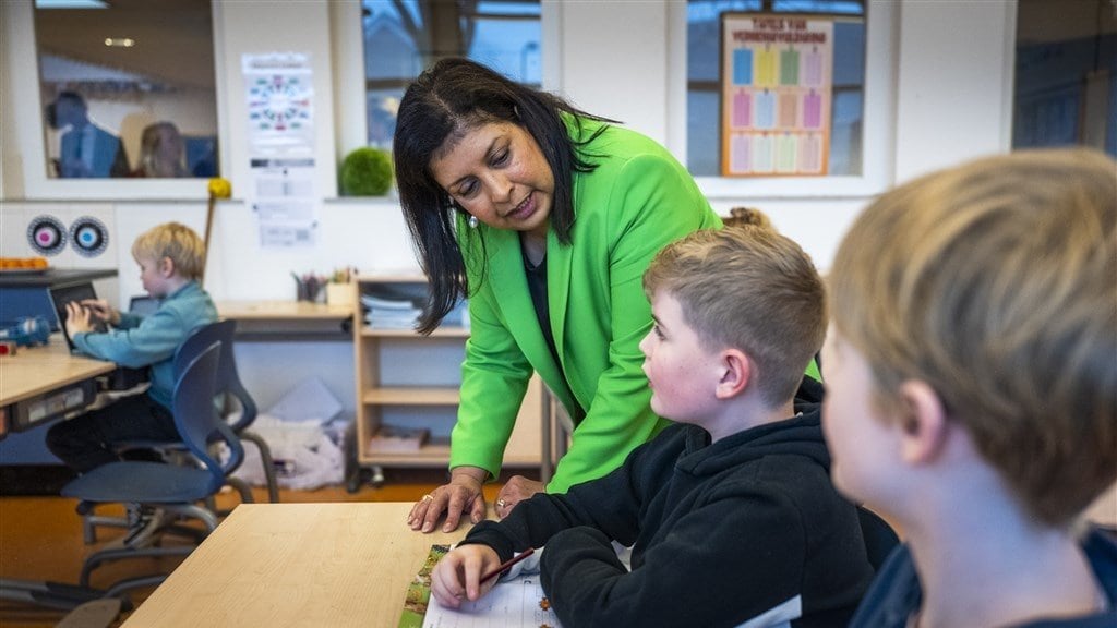 Kabinet zet mes in geldpot kleine scholen in steden: 'Dit gaat scholen de kop kosten'