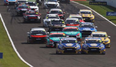 Ash Sutton secured a double success before the experienced Tom Chilton claimed victory in the finale.