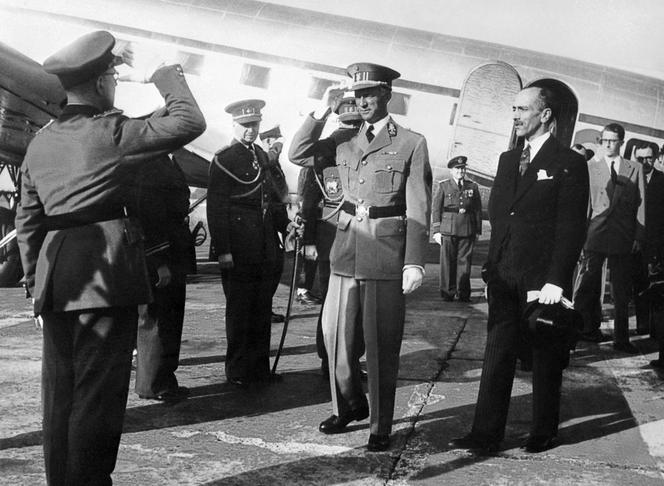King Leopold III of Belgium returned to Brussels on July 22, 1950, after six years of exile.