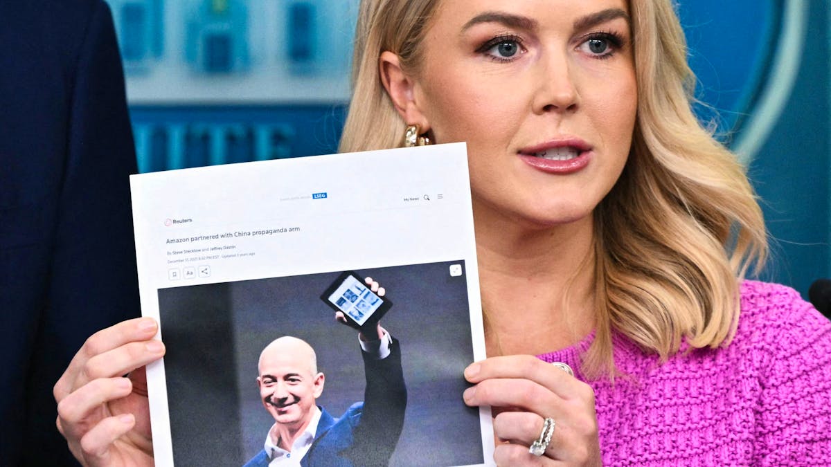 US-Zölle: Sprecherin von Donald Trump kritisiert Jess Bezos