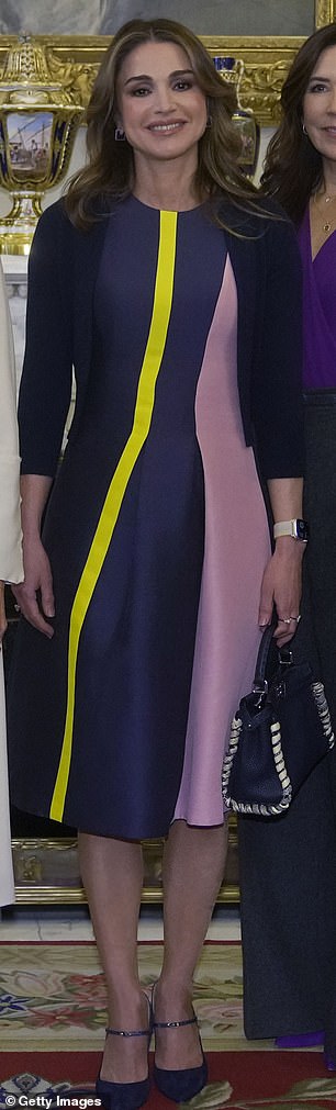 Queen Rania wore the same dress to the Palace in 2022