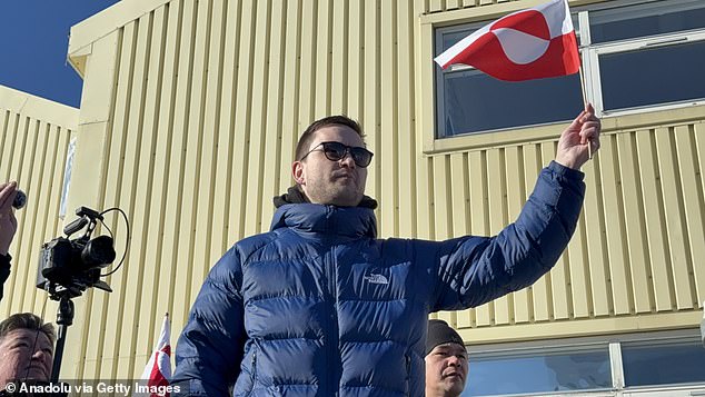 Jens Frederik Nielsen, leader of the Democrats, addresses the crowd as around 1,000 Greenlanders gather