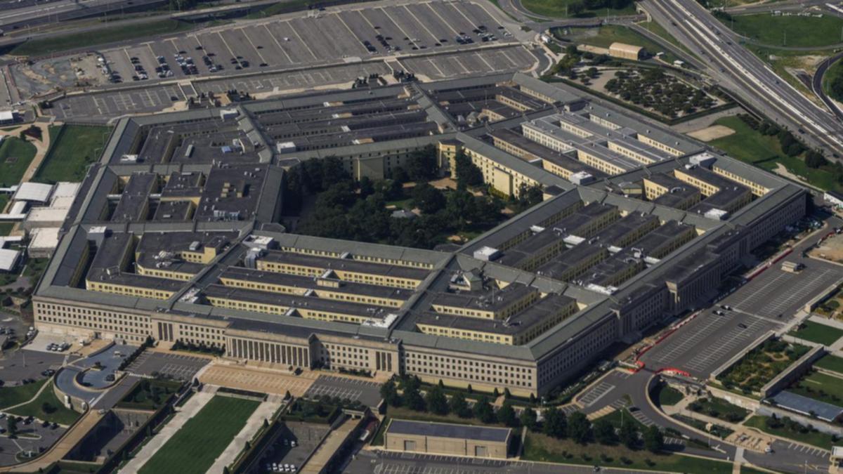 Former advisor to Pete Hegseth, Dan Caldwell, questions Pentagon leak probe claims after sacking