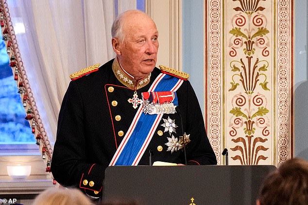 Harald V - known as Europe's oldest monarch at 87 - hosted Halla Tómasdóttir, 56 and her husband Björn Skúlason, 51, at an opulent evening with their Scandinavian neighbours