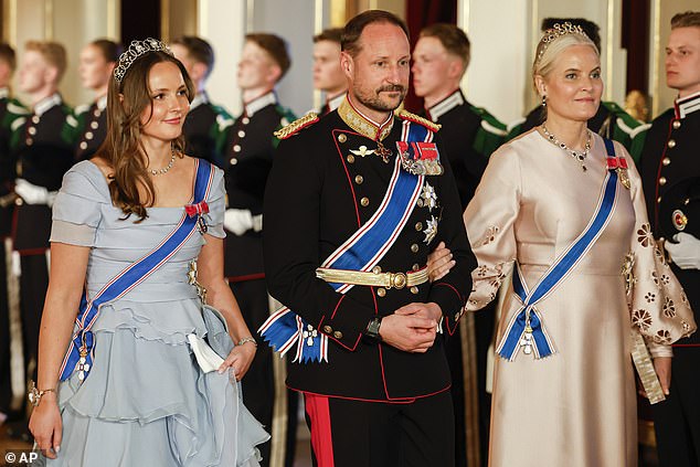 Also in attendance were Crown Prince Haakon (centre) and Crown Princess Mette-Marit (right), as well as their eldest daughter, Princess Ingrid Alexandra (left)