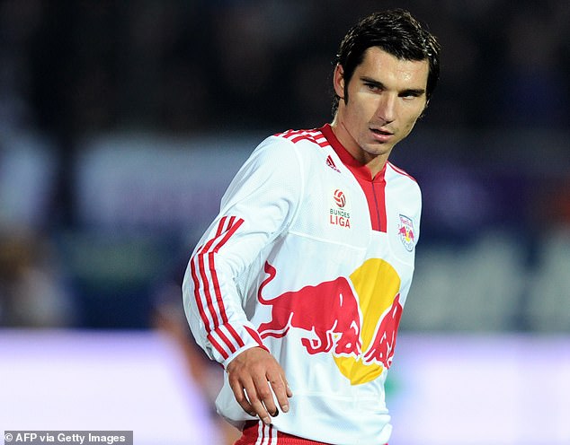 ¿Croatian footballer Nikola Pokrivac has died at the age of 39 following a severe car accident