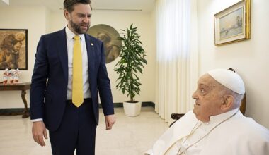 JD Vance (pictured left) tried to mend his rocky relationship with Pope Francis (pictured right) at the Vatican on Easter Sunday after the leader of the Catholic church slammed the Trump administration's treatment of illegal migrants