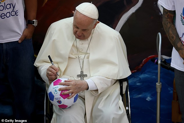 Football matches across Italy have been called off following the death of Pope Francis