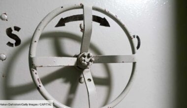 «Le tabou se lève peu à peu» : la ruée discrète des Français vers les bunkers