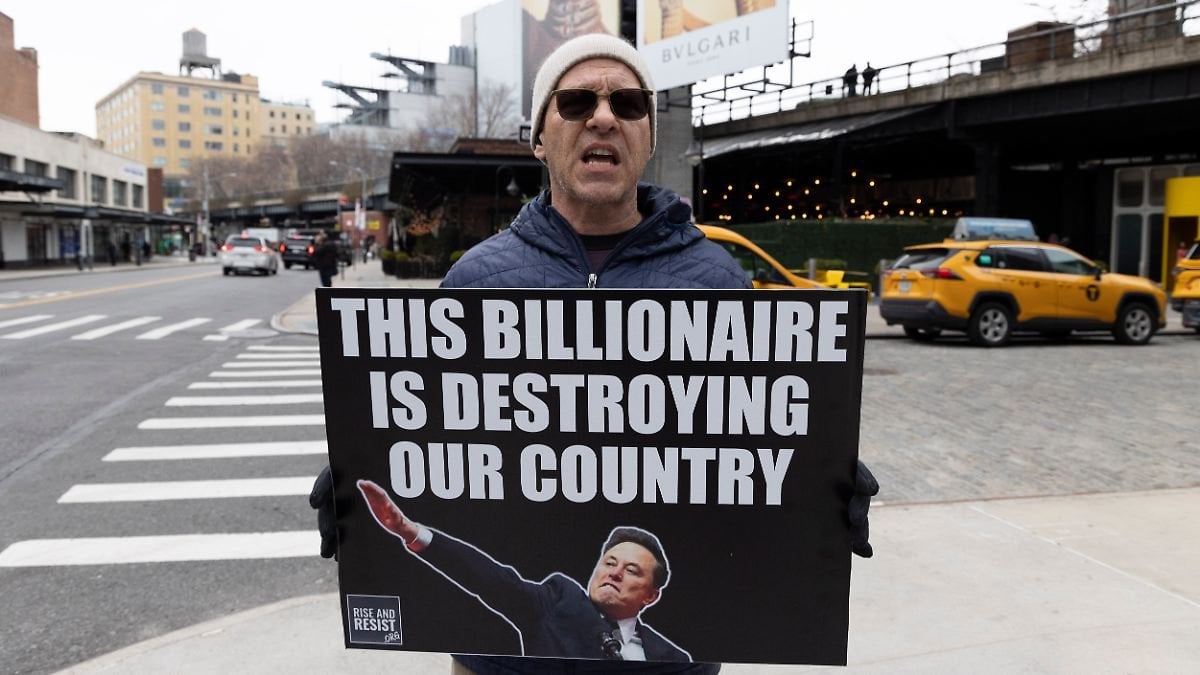 Demokraten blasen zum Proteststurm gegen Musk und Trump