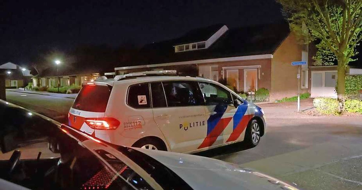 Agenten beschoten in Vierlingsbeek, man aangehouden - Telegraaf
