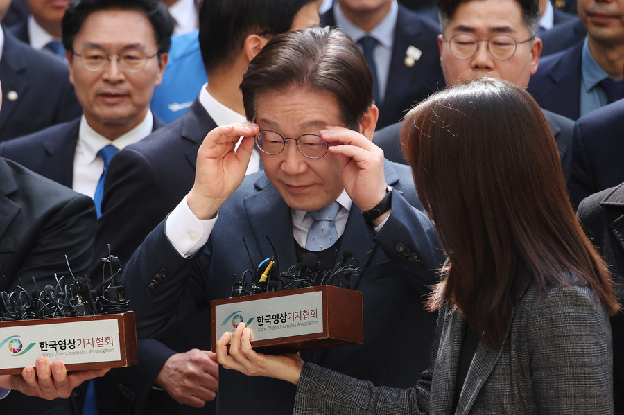 With less than 50 days to go, South Korea’s presidential primaries take shape