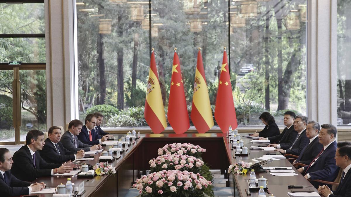 Trump tariffs LIVE: China retaliates with 125% tariffs against U.S. imports