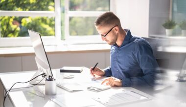 Professionals’ incomes ‘jump’ | eKathimerini.com