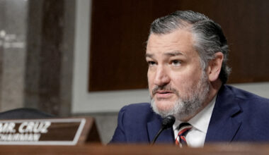 Is Ted Cruz strategising for 2028 GOP bid against JD Vance?
