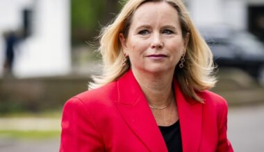 Minister Klever liet zich te veel betalen bij Ongehoord Nederland: ‘Norm was me niet bekend’