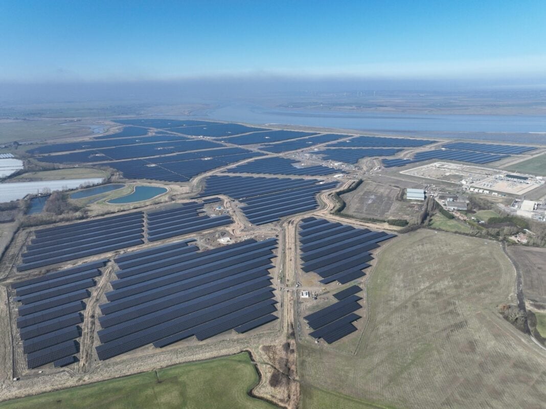 Study: 90GW solar capacity requires under 1% of UK's land