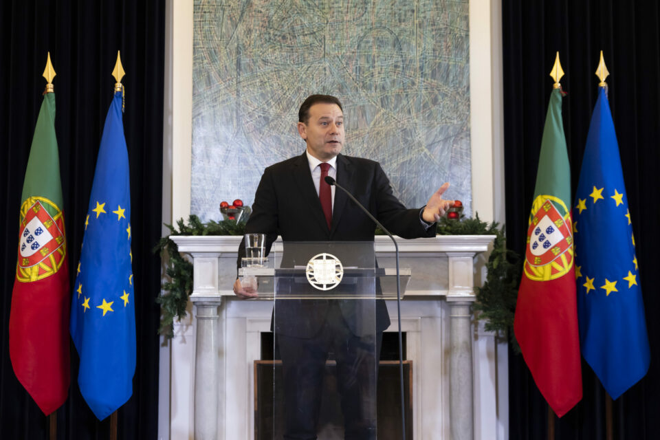 Portugal responde a Trump com plano de 10 mil milhões