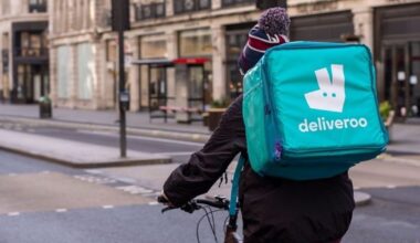 Deliveroo driver sexually assaults pregnant Scots woman after forcing himself into her home