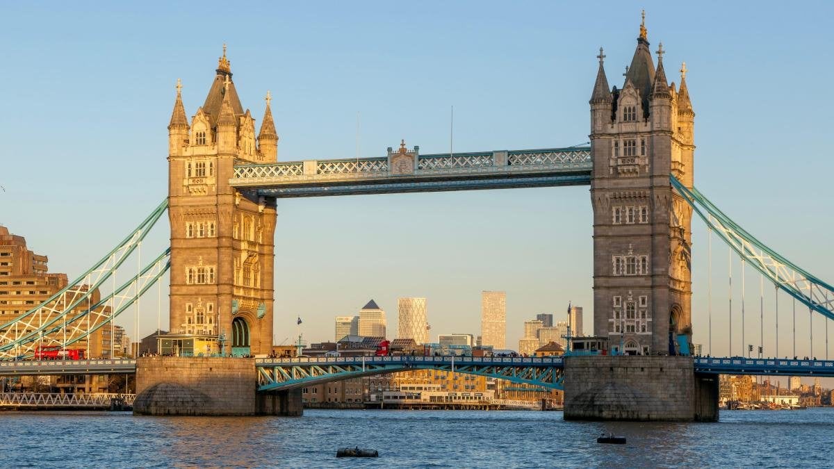 Tower Bridge chiefs fear traffic impact of tunnel tolls