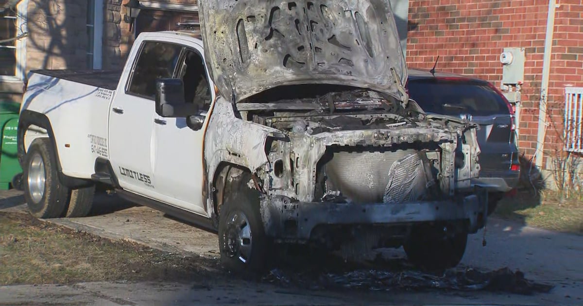 Police investigating after 3 tow trucks burned in Brampton