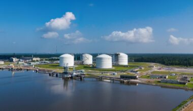 Energy Transfer seeks FERC extension for Lake Charles LNG export terminal