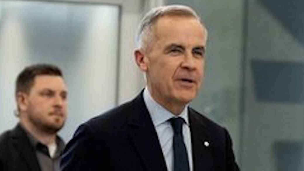 Click to play video: 'Carney hits B.C. as support for NDP weakens in key ridings'