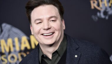 Mike Myers Defends 'SNL' Canada Protest Following Elon Musk Comments