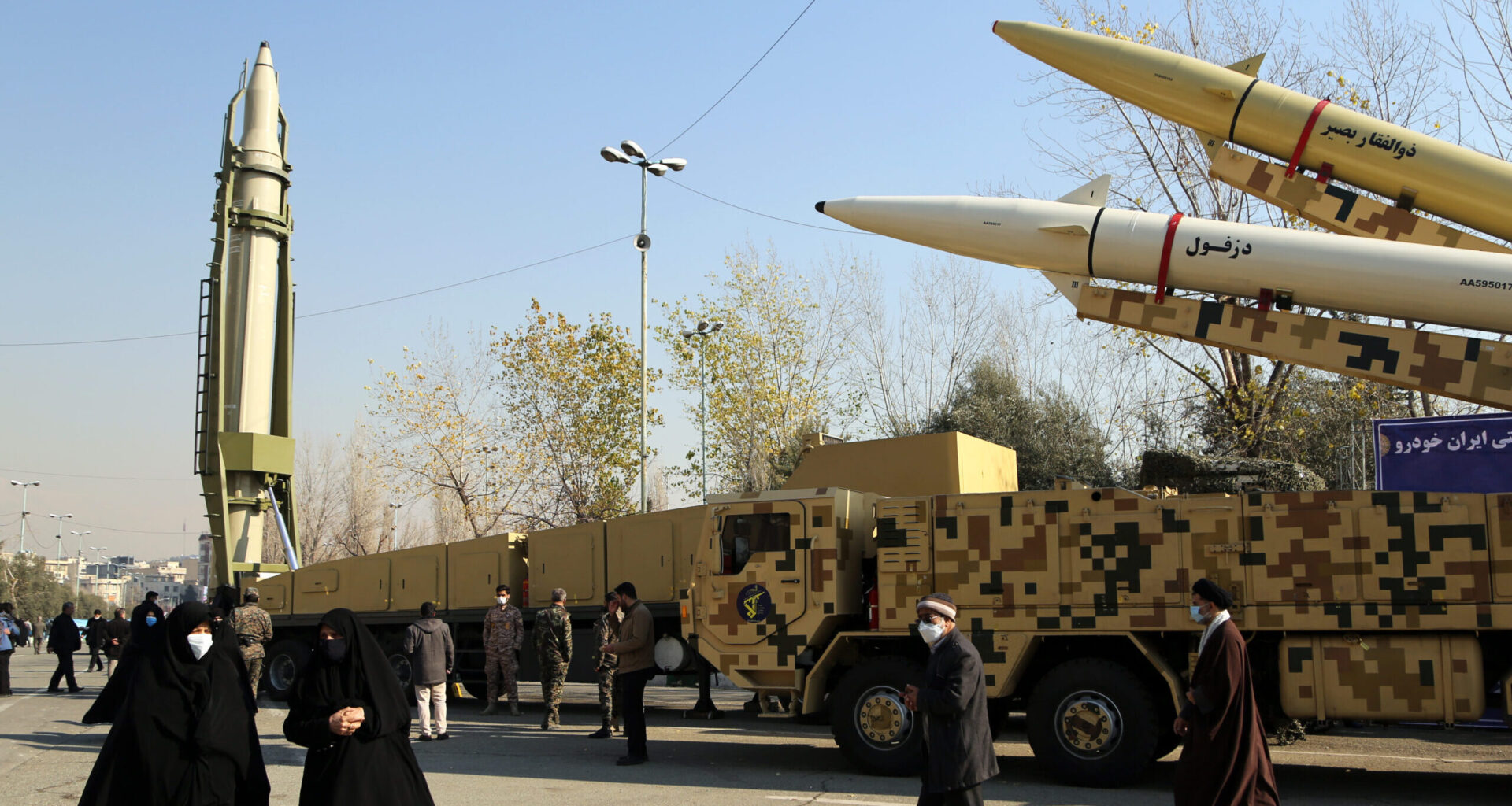 To Get an Iran Deal, Trump Should Stop Threatening War