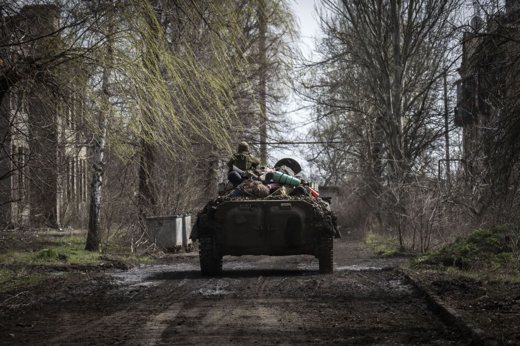 'They're hitting us with everything' — No sign of Russia's Easter 'truce,' Ukrainian soldiers say