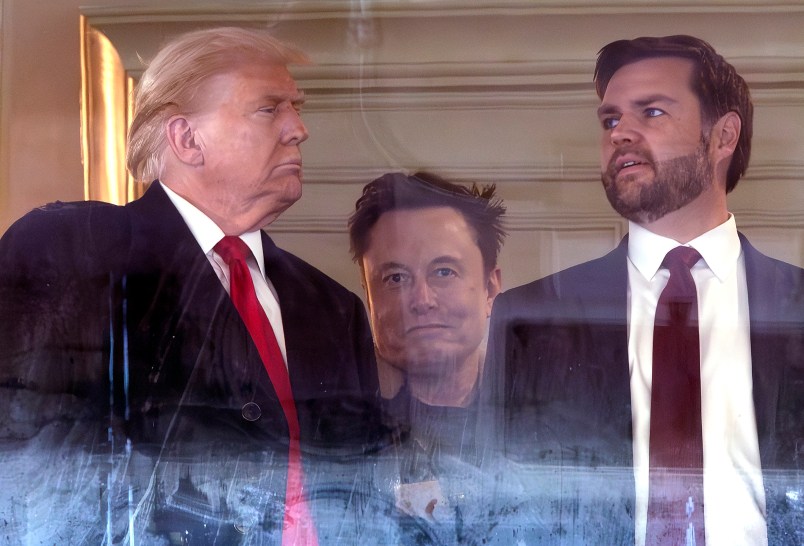 Musk to Force Pentagon to Build and Then Pay Him to Use Network of Killer Satellites