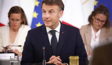 Macron says Trump tariff suspension is ‘fragile’ – POLITICO