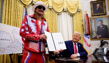 Kid Rock, Donald Trump