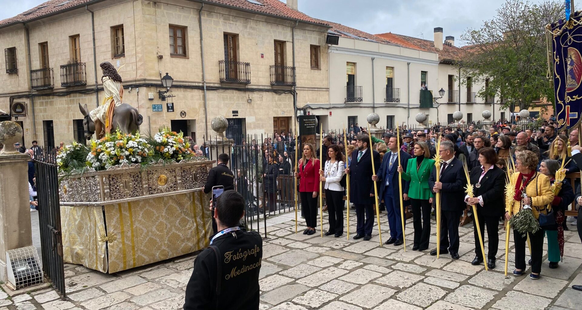 La Borriquilla abre el camino de la Semana Santa en Alcalá