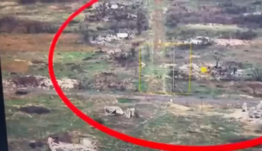 A direct artillery hit on two russian soldiers, which was done by the all woman 204th battalion. The commander by the call sign “Afina” has achieved many more such precise hits on russian infantry and equipment