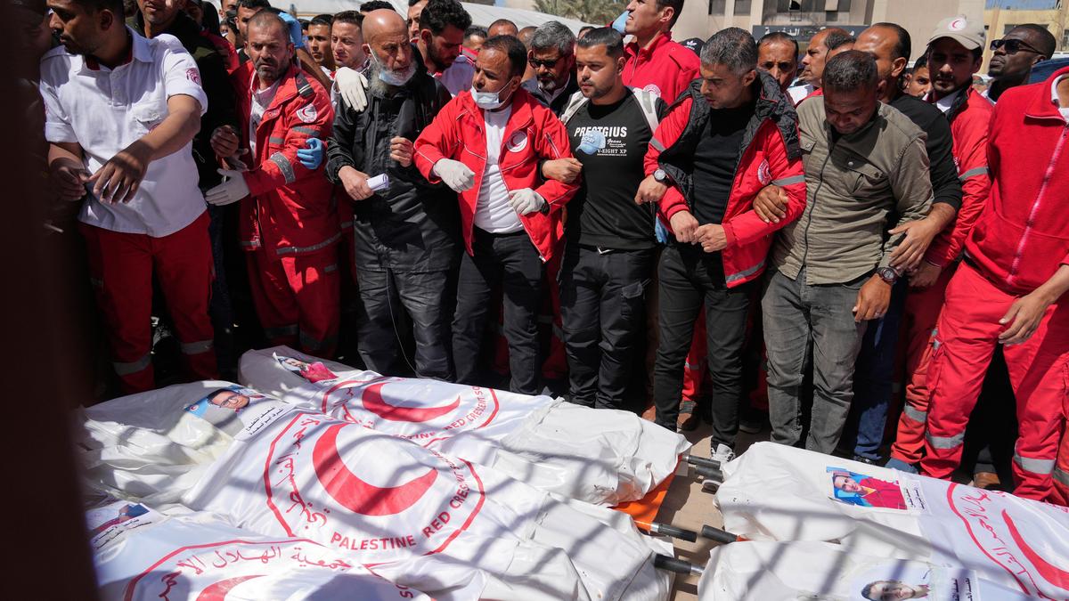 Israëlisch leger ziet geen kwaad opzet bij beschieting hulpkonvooi: “Resultaat van operationeel misverstand”