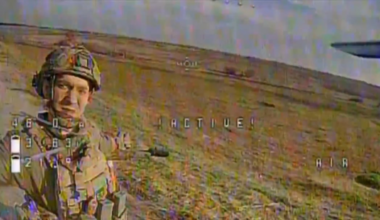 Unknown technology: Russian soldier tried to catch Ukrainian FPV drone.